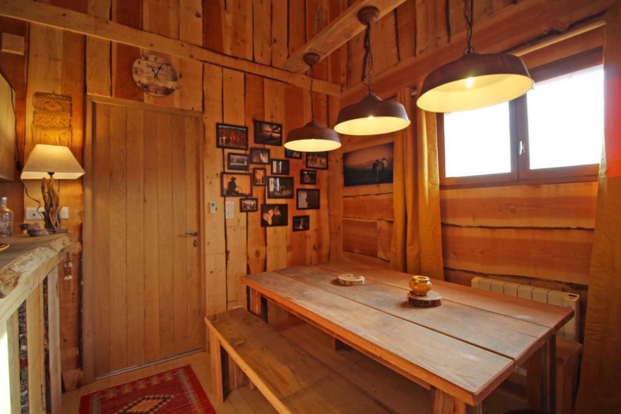 Open Range Villa Château-Chervix Buitenkant foto